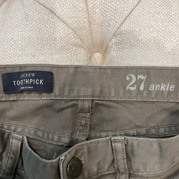 JCrew toothpick mid rise ankle olive colored jeans - Picture 4 of 4